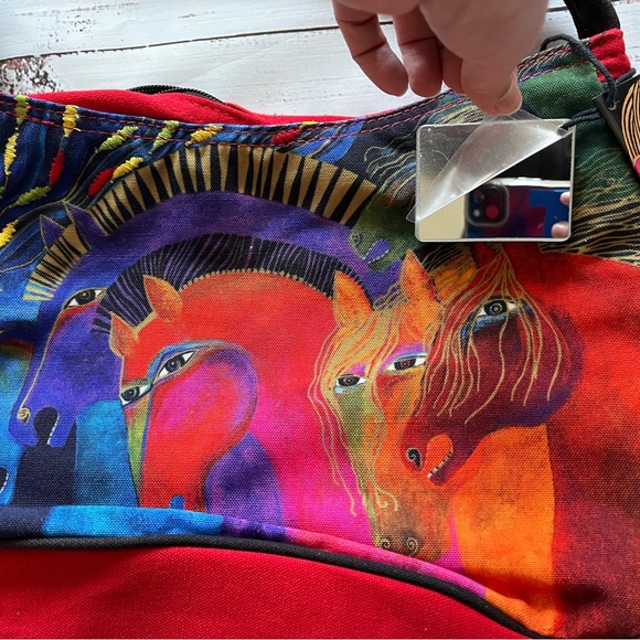 Laurel Burch Wild Horses of Fire Medium Hobo Tote NWT - Picture 6 of 9